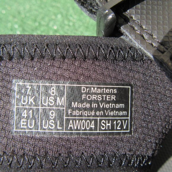 Doc Dr. Martens Gun Metal Gray Webbing Forster Sandals Men Size 8 Womens 9 AW004 - Picture 8 of 9
